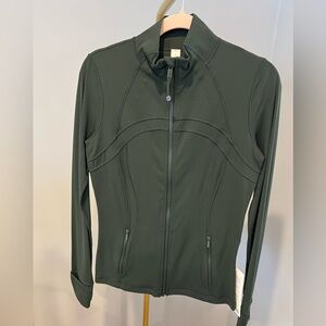 NWT LULULEMON DEFINE JACKET NULU